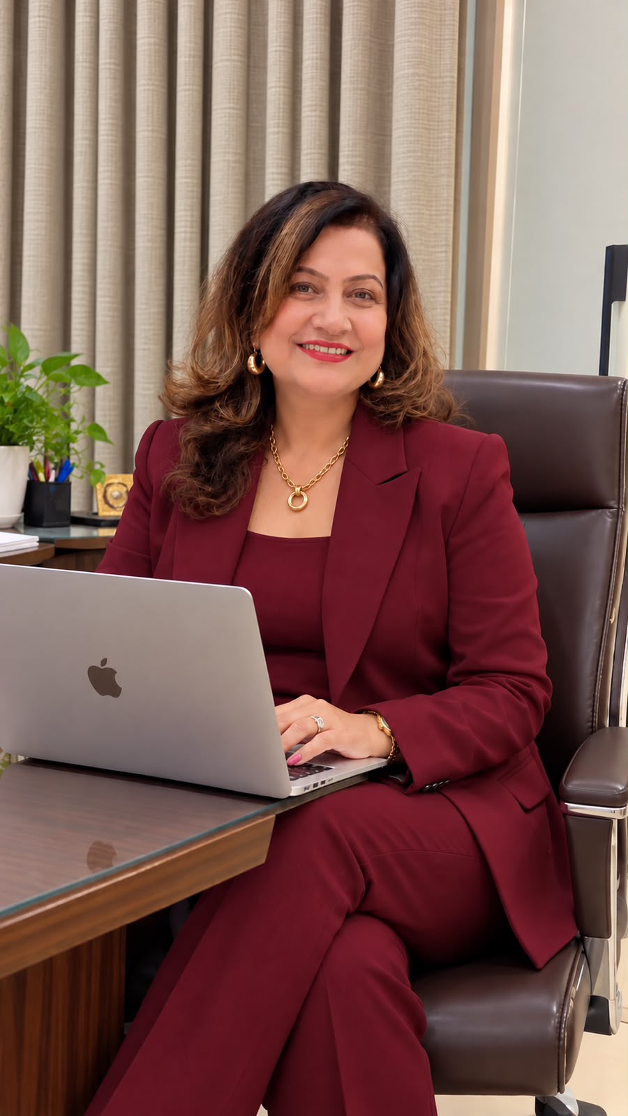 Madhubala, founder of Scientific Vastu by Madhubala, explaining a Vastu Purusha Mandala